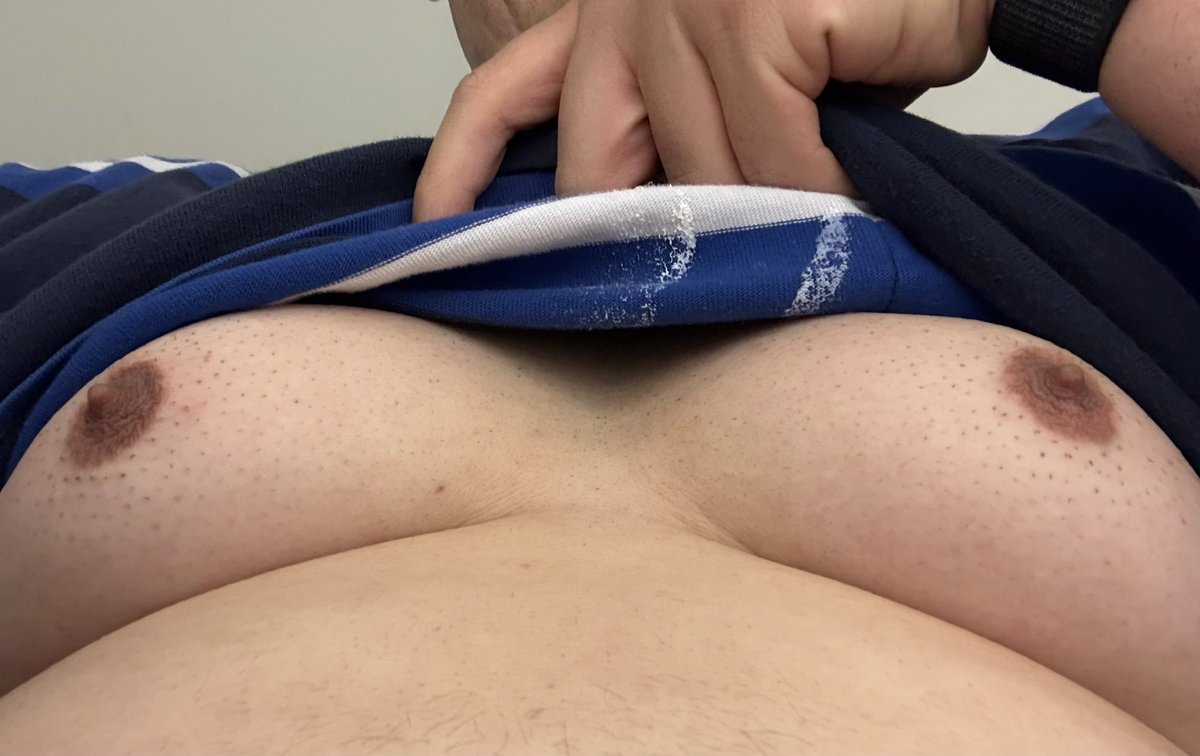 suckeraz's tweet photo. #tits https://t.co/g5OLdE0QGq