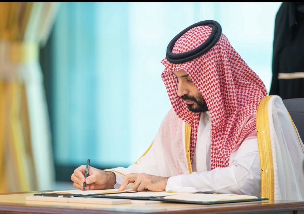 Hassanalsobhan's tweet photo. الداهيه القايد الملهم ارادت ايران المجوسيه  محاصره السعوديه 

فبتفاق واحد حاصرهم من كل الجهات 🔥🔥🔥 https://t.co/iMXQVHFyI5