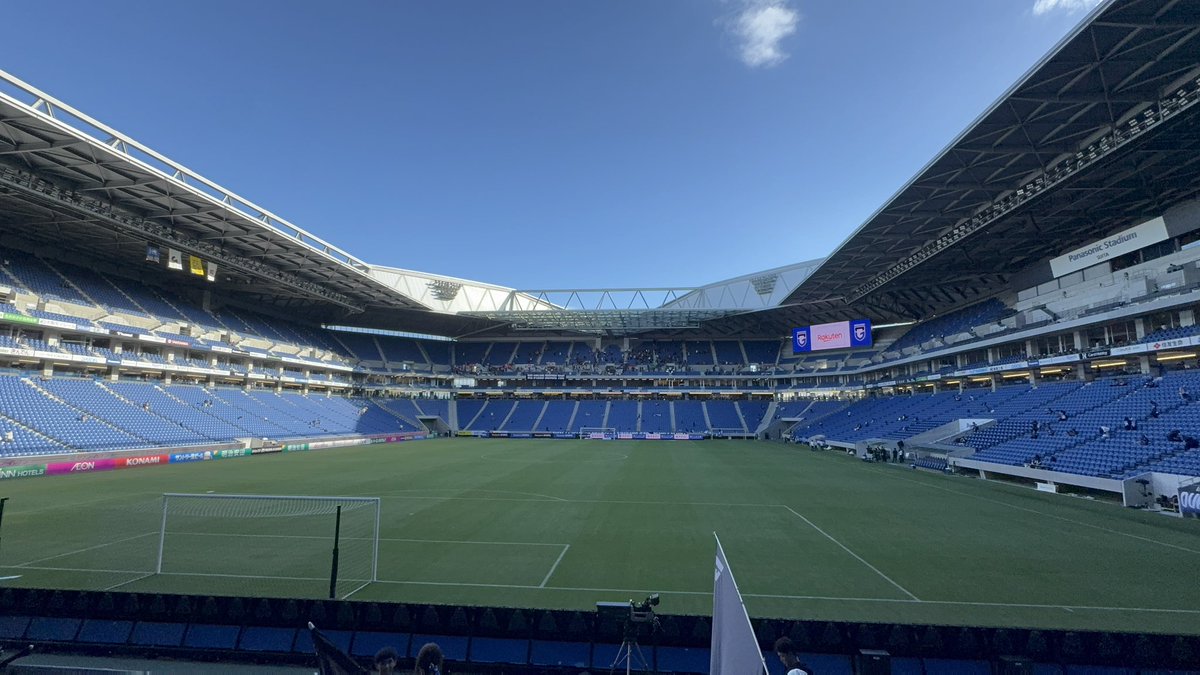 naaaaaakamura's tweet photo. ＋3🟦⬛️

#GAMBAOSAKA
#ガンバ大阪 https://t.co/ixHZXdyIhS