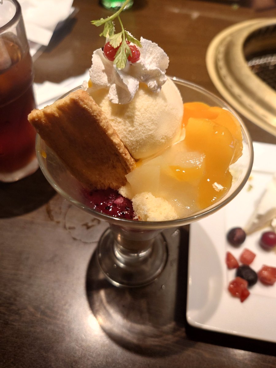 kapitare's tweet photo. 焼肉うまかった😋 https://t.co/v5faSMiXqX