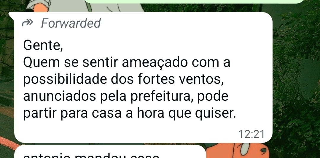 troubxe's tweet photo. chat transforme "o viadinho que tiver com medo do vento pode meter o pé" em uma mensagem corporativa supostamente cordial mas essencialmente agressiva https://t.co/fTDpCWh2N4