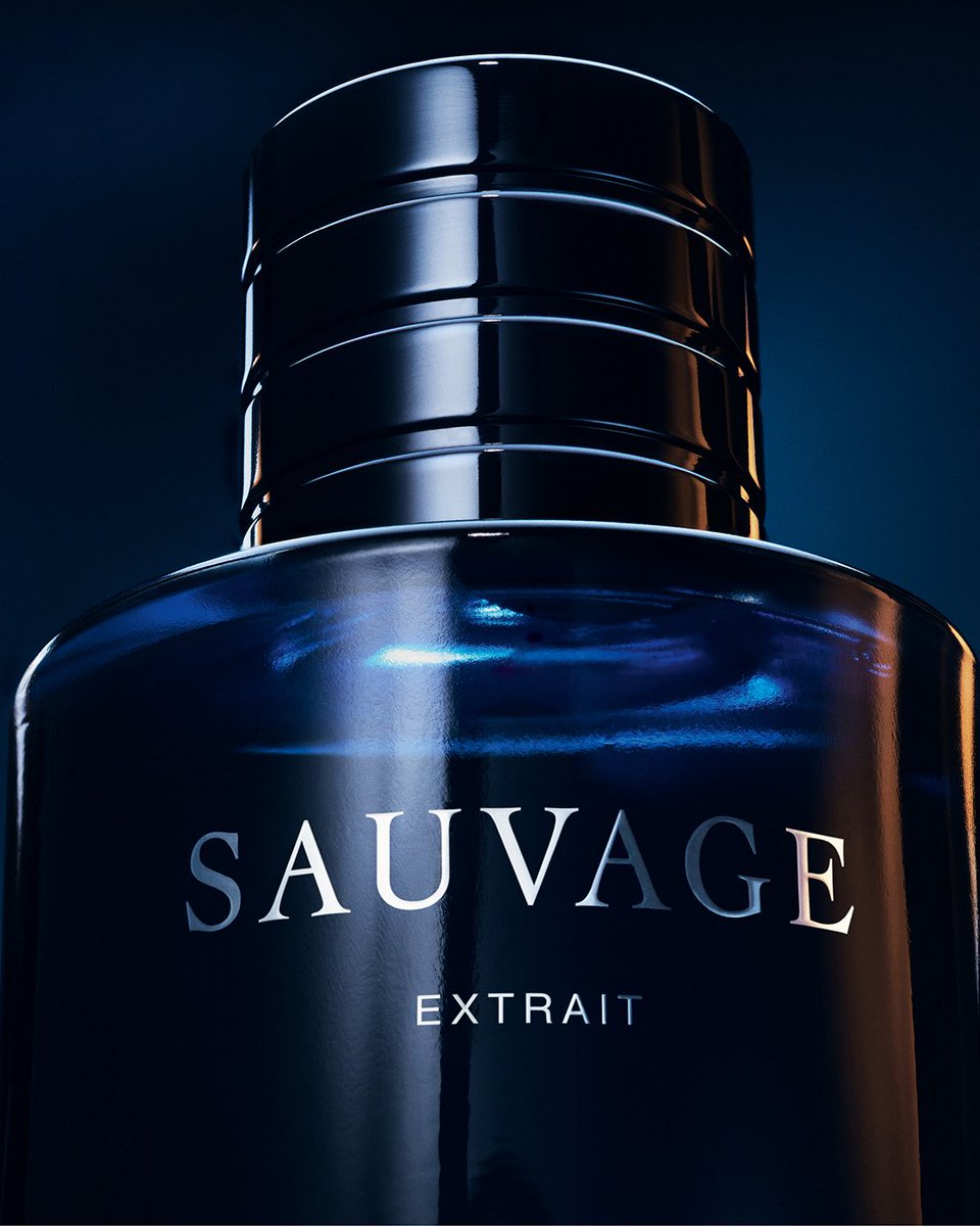 Dior's tweet photo. Discover Sauvage, the new Extrait. The most exceptional concentration of Sauvage, crafted with a rich blend of woods. A fragrance that leaves an indelible imprint on the skin, embodied by the legendary Johnny Depp.

#DiorBeauty #DiorParfums #DiorSauvage https://t.co/BOZ4kecoFy