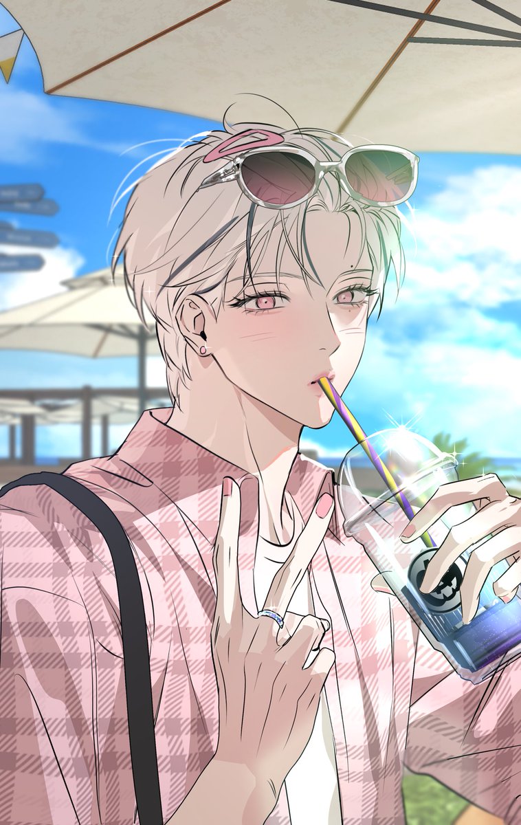kimi136277's tweet photo. #oc 🏖️ https://t.co/BeYwJ8VyGL