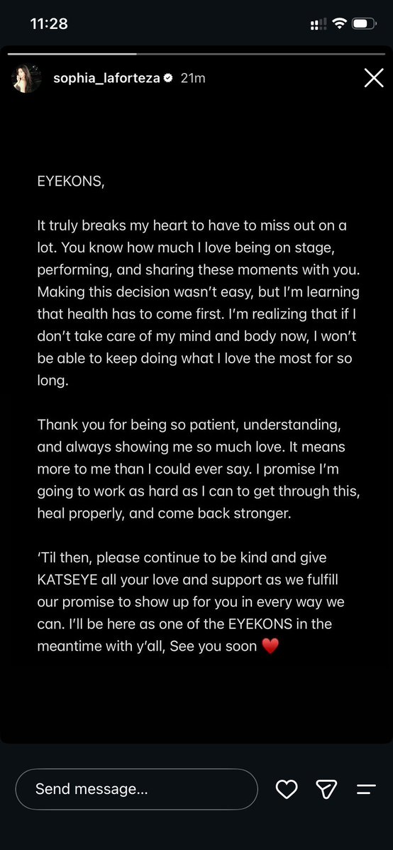 honestmanonsolo's tweet photo. manon could never.. WE LOVE YOU SOPHIA https://t.co/bW7YB4MVmf