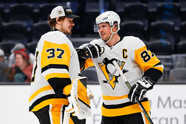 silovsdaily's tweet photo. happy birthday to sid, our favorite goalie lover🎉😌 ( a thread ) https://t.co/B97ugKyfQ4
