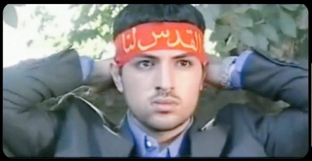 MehdiKurdii's tweet photo. @Schuku85 @KhatibiOfficial ریدم به قبر پهلوی و پدر هواداران بیشعورش 
این پرچم قدس رو هم بکن اونجای ننه‌ت https://t.co/HIe7xseeXI