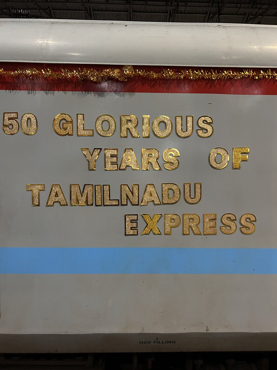 PantryCar's tweet photo. SO HAPPY TO BE PART OF THIS HISTORIC JOURNEY!
50 Glorious Yrs of 12621 Tamil Nadu Super Fast Exp 🥹♥️
Travelling till Bhopal! Long Weekend Begins!
Thanks to @GMSRailway for implementing of our requests within a short span of time.
#IndianRailways #IRFCA #TamilNaduExpress https://t.co/nMgSgs0jgs