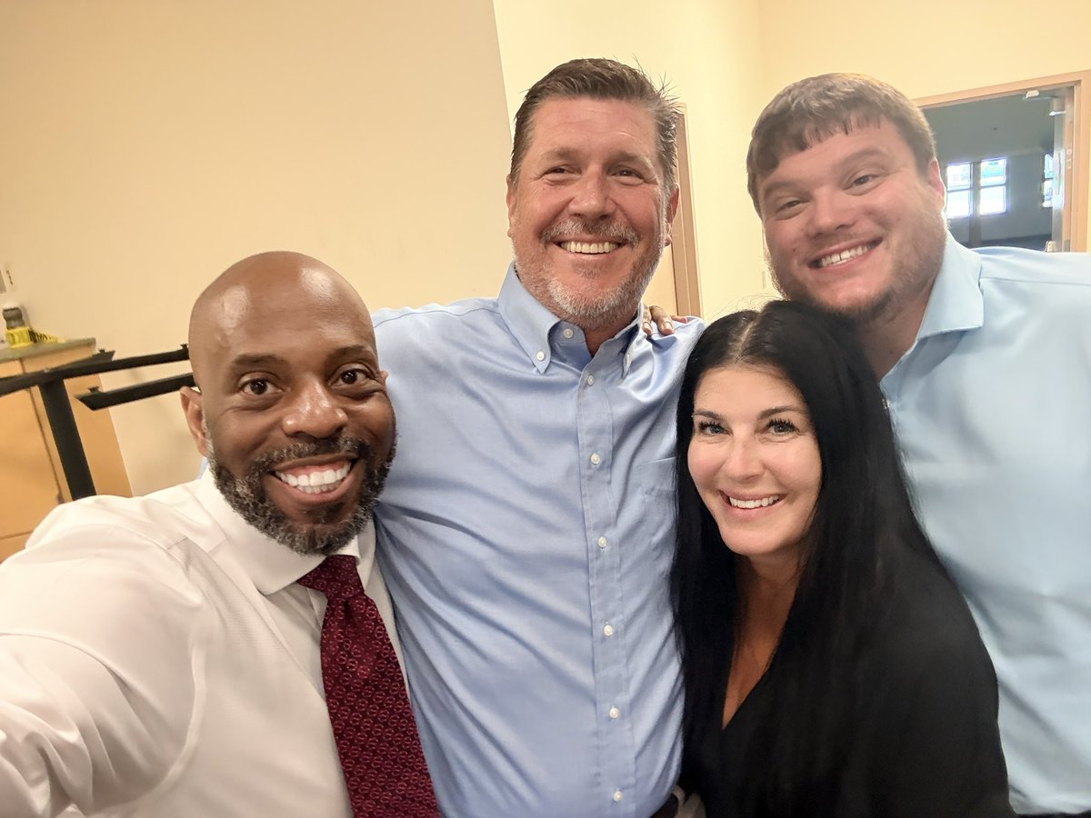McWilliamsMike1's tweet photo. I had the opportunity to serve the @LakeElsinoreUSD community with some amazing colleagues this week. @SolutionTree PLC at Work Foundations Institute was a great experience!
@SolutionTreeCA
#ATPLC https://t.co/6ow5xNUryh