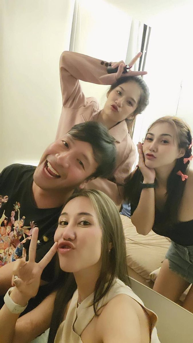 MarcusLeon3043's tweet photo. เหงาๆหาเด็กไปชงเหล้าทักได้นะคะ สนใจหาเด็กเอนเตอร์เทนชงเหล้าทักได้ค่ะ24ชม สนใจแอดไลน์ID: mukkyyyy 
✨ไม่รับจัดหางานเสื่อมเสีย
#จ้างเด็กเอน #เด็กเอนชงเหล้า #เด็กชงเหล้ากทม #เด็กเอนนนทบุรี #เด็กเอนทองหล่อ #เพื่อนเที่ยว #เด็กชงเหล้า #พริตตี้ #จ้างชงเหล้า #ชงเหล้า #ชงเหล้ามีนบุรี https://t.co/TlgZnGqM1D