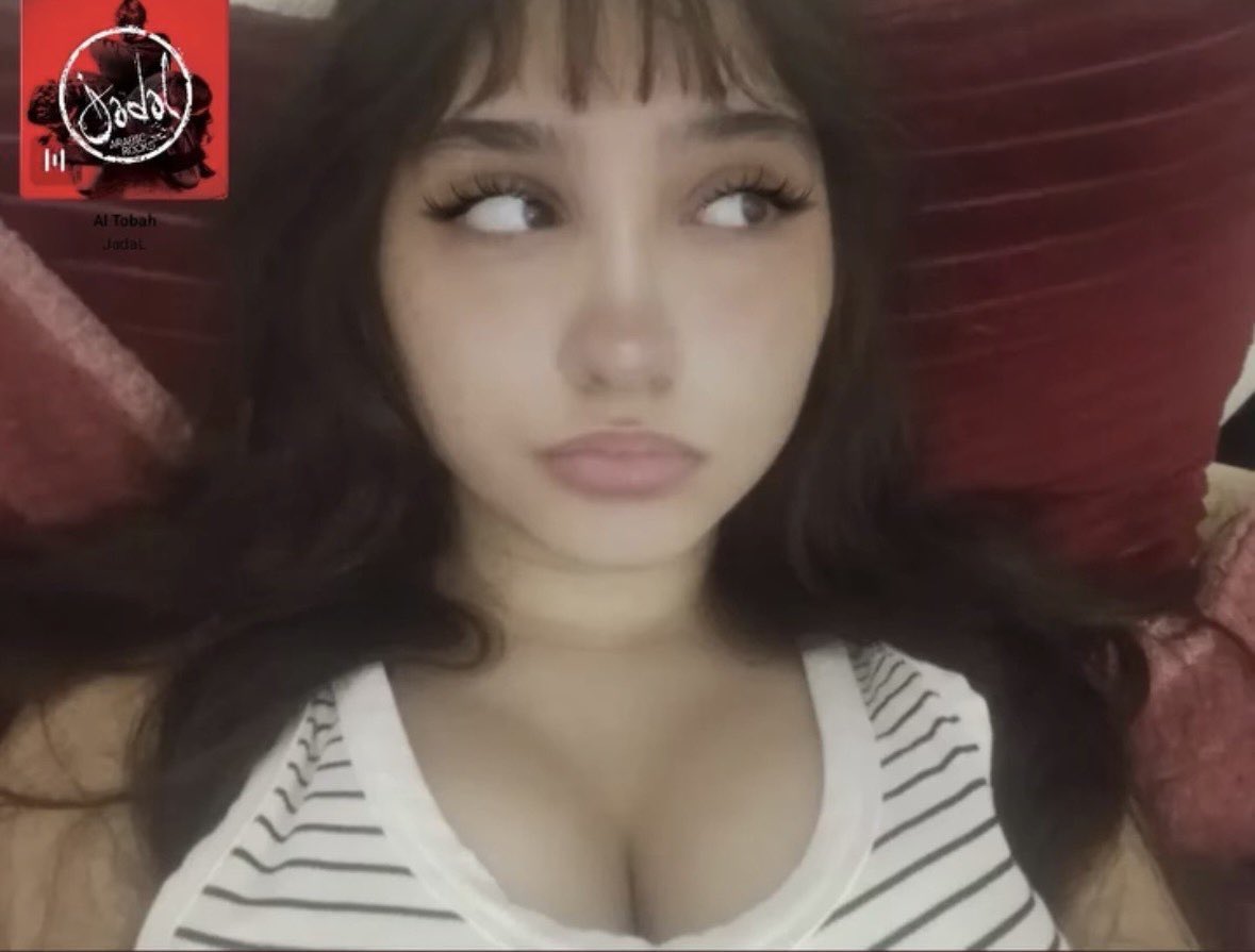 uralt4ts's tweet photo. Cuck’s Ex Kenda Here https://t.co/hG4BpEFuzG