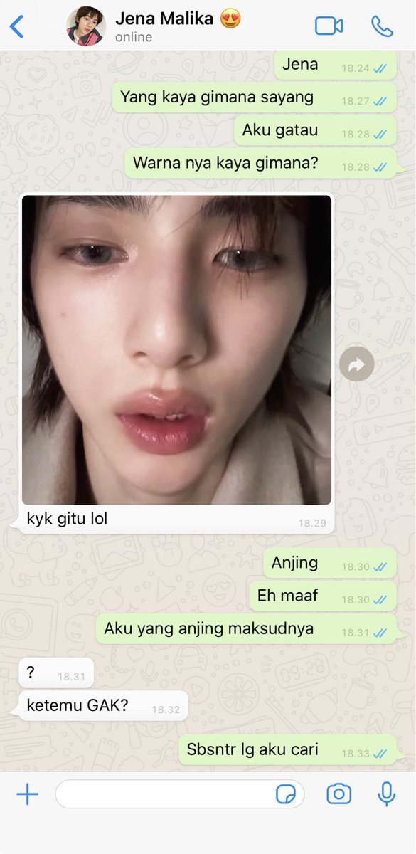 jjuhoouism's tweet photo. gak pernah gak nyebelin https://t.co/W7KsaJQNcR