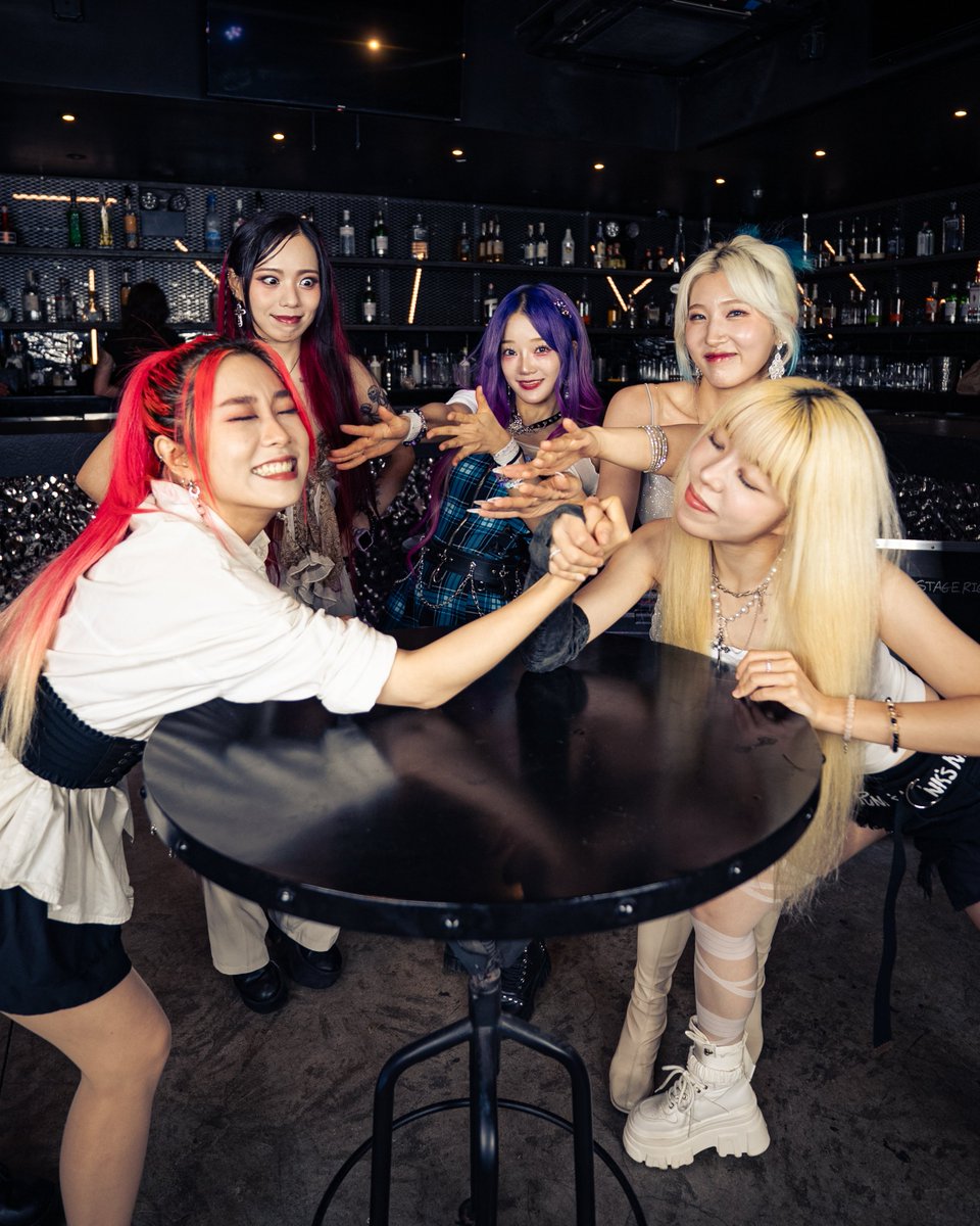 Rolling_Quartz's tweet photo. See you again NEW YORK CITY Diadem
See you soon BOSTON Diadem :)

[2026] NORTH AMERICA TOUR 🇺🇸 🇨🇦 July 15 - October 9 / Ticket: https://t.co/EQ9VsocdnV

💎❤️🇨🇦🇺🇲👑

#RollingQuartz #UStour2026 #CANADAtour2026 https://t.co/xA6l9eGpgc