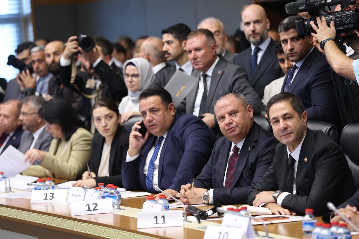 yclblt06's tweet photo. Milli Dayanışma ve Toplumsal Bütünleşmenin Güçlendirilmesine Dair Kanun Teklifine ilişkin Adalet Komisyonu toplantısı devam ediyor. https://t.co/43pXstlzvu