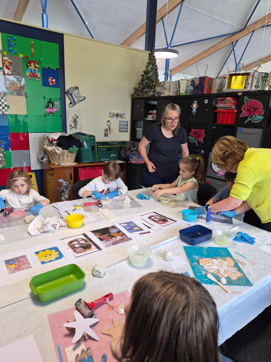 westsidelib's tweet photo. 🎨 Another amazing #SummerStars workshop at the library!
We had a fantastic time getting hands-on with air-dry clay, bringing lots of imaginative creations to life. Well done everyone!
And huge thanks to Niamh for all her hard work helping with the workshop ❤️ 😊
#AtYourLibrary https://t.co/rnZTyqFTVt