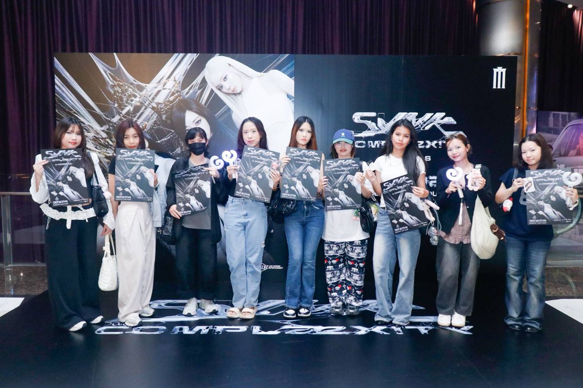 MajorGroup's tweet photo. ภาพบรรยากาศมายไทยไปหาเอสปู้ว เอ๊ย เอสป้าวันนี้! จัดเต็มทั้งบงและชุดกับ 2026 aespa LIVE TOUR -SYNK : COMPLaeXITY- IN CINEMAS

ดูเอสป้าแบบ Live Viewing ถ่ายทอดสดจากฮอลล์คอนเสิร์ต สนุกไปด้วยกัน พร้อมรับของที่ระลึกทุกที่นั่ง

กิจกรรมดี ๆ แบบนี้ Exclusive เฉพาะที่ #MajorCineplex เท่านั้น

#aespa #aespalive #SYNK #COMPLaeXITY #LiveViewing #SMTOWN #Kpop #KpopLive #LVE #เสิร์ฟwhiplashที่เมเจอร์