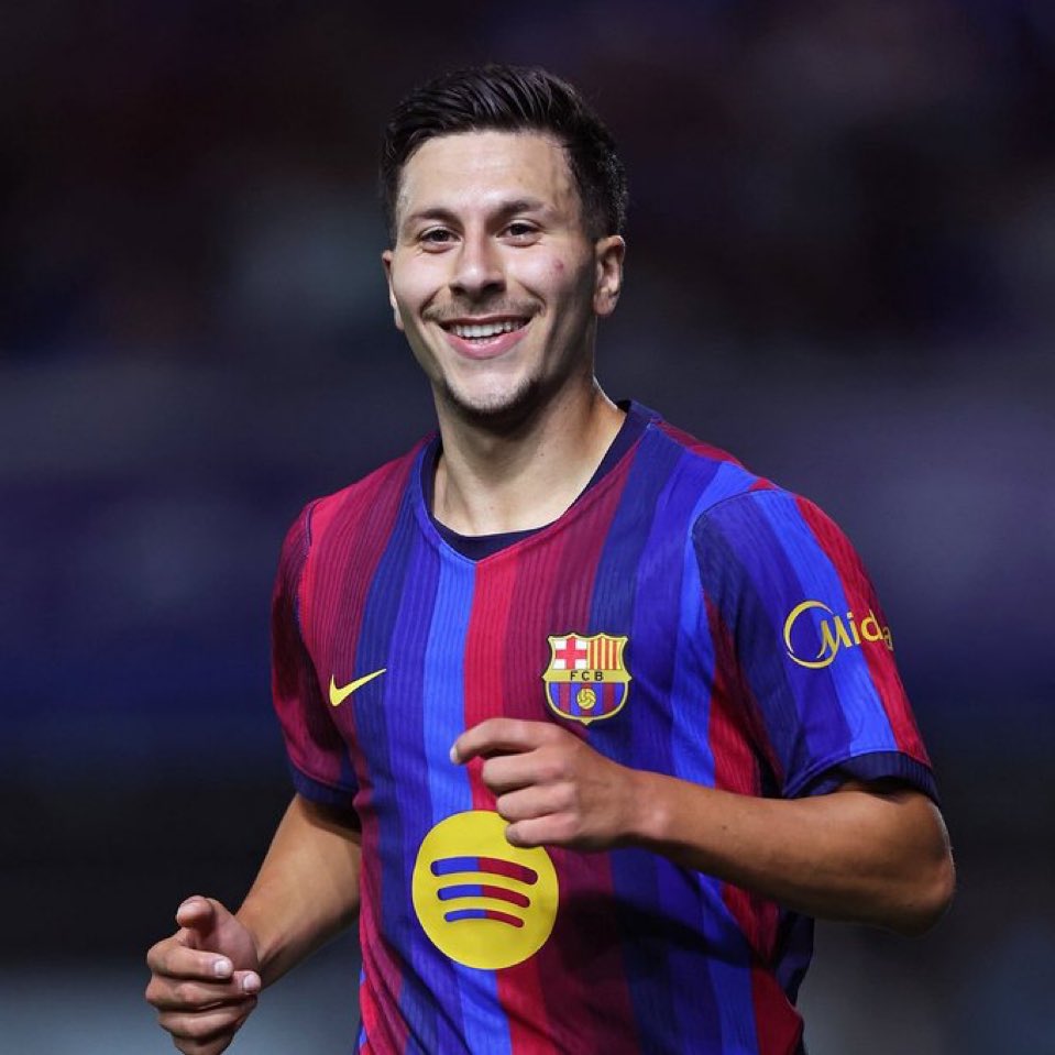 _FOOTINFO_1's tweet photo. 🚨 EXCLU |

🇸🇪 Le Barça souhaite vendre ou prêter Rooney Bardghji cet été ! https://t.co/VY8GFdE1E1