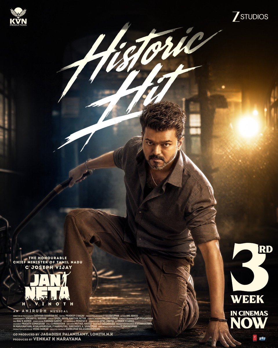 pulseArena01's tweet photo. #JanaNayagan continues dominating run into Week 3 with great momentum ❤️‍🔥

#OneLastTimeWithThalapathy
#JanNeta #Vijay #ThalapathyVijay https://t.co/S91saLUvdq