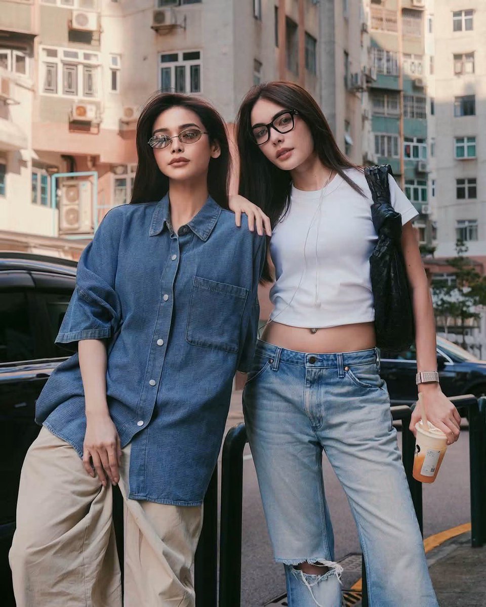 bluethunderq's tweet photo. อันนี้ใช่แว่นพี่บี๋ปะจ้ะ 😎 https://t.co/JiiZskMrKn