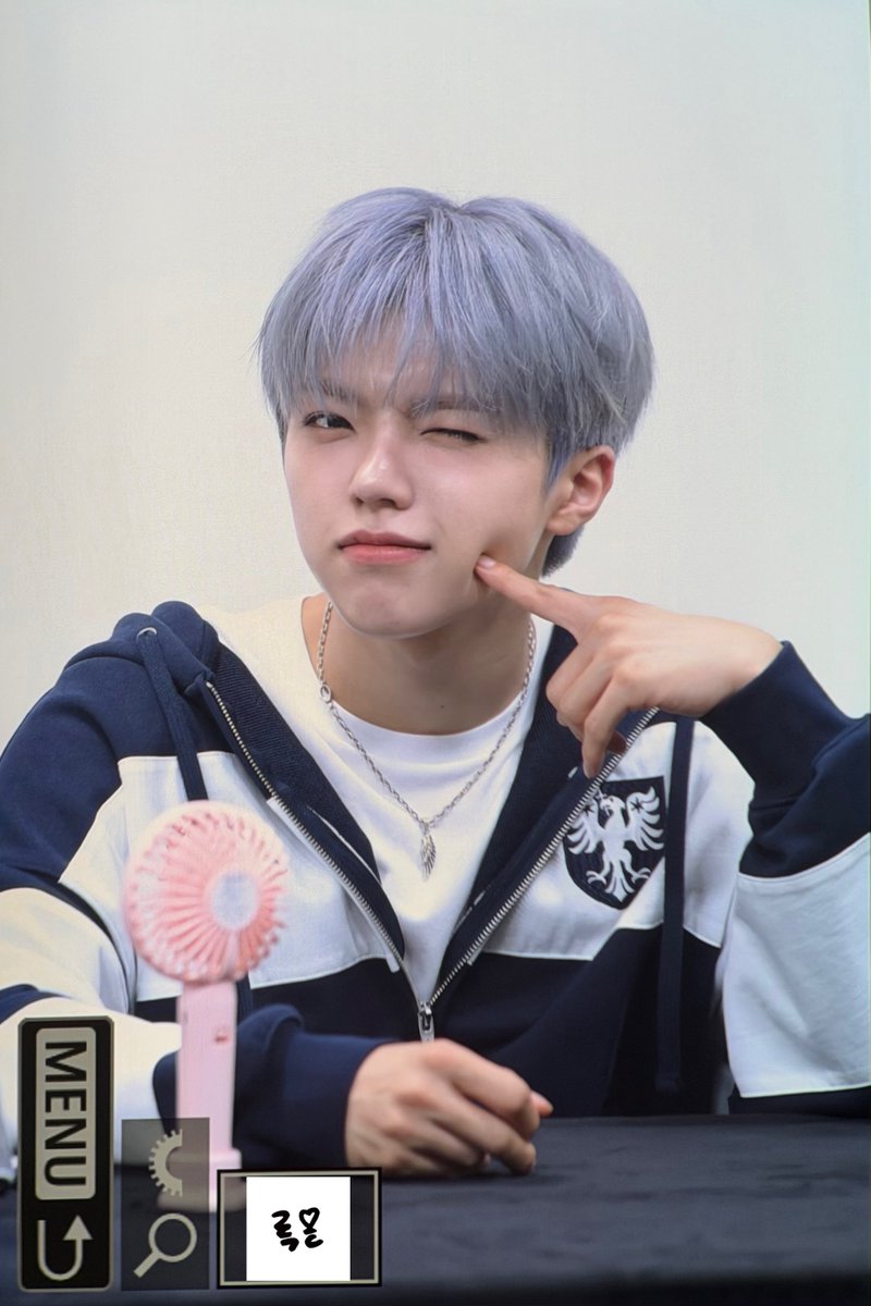 lockon1208's tweet photo. 260807

#ALL_H_OURS #올아워즈 #ON_N #온 https://t.co/n0AuyPBegE