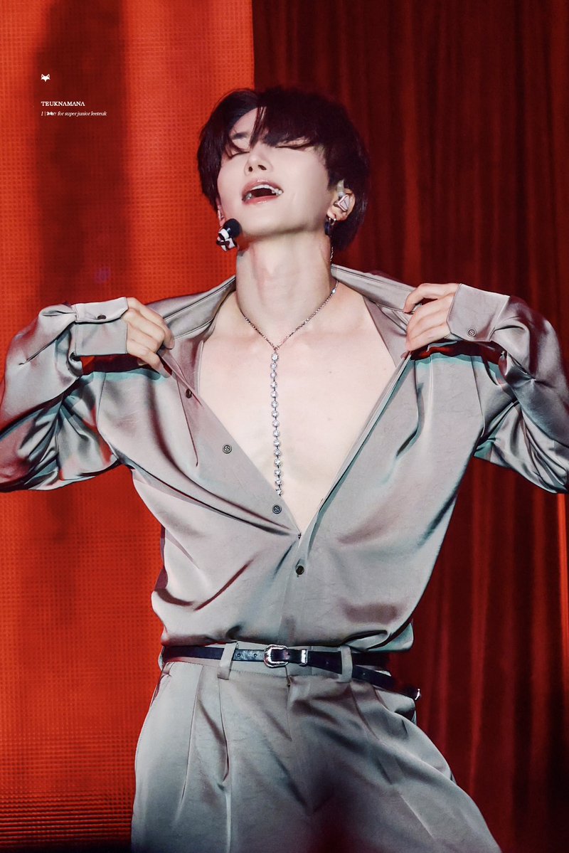 teuknamana's tweet photo. 🇰🇷｜260725｜2026 83z Fancon Tour [1983] in SEL D2

불금 Re-edit &amp; Extend Ver.🩰

#superjunior #슈퍼주니어 #leeteuk #heechul #이특 #희철 #83z https://t.co/jLlbKOF0BW