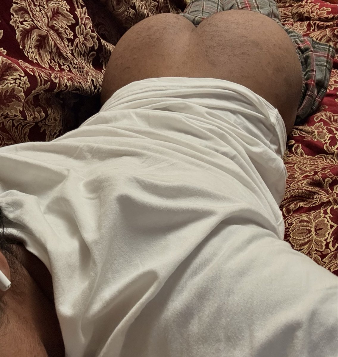 wosoi125's tweet photo. Do I qualify for a bubblebutt? 🫠 https://t.co/8xl76RenDn