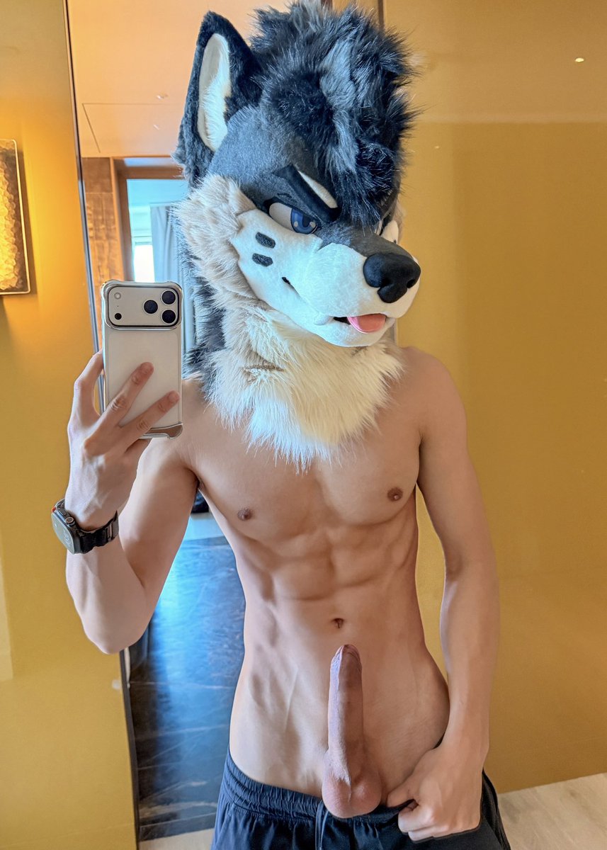PalaceWolf_'s tweet photo. Before you meet me 😇

vs. 

After you meet me 😈 https://t.co/CLGLygKb7b
