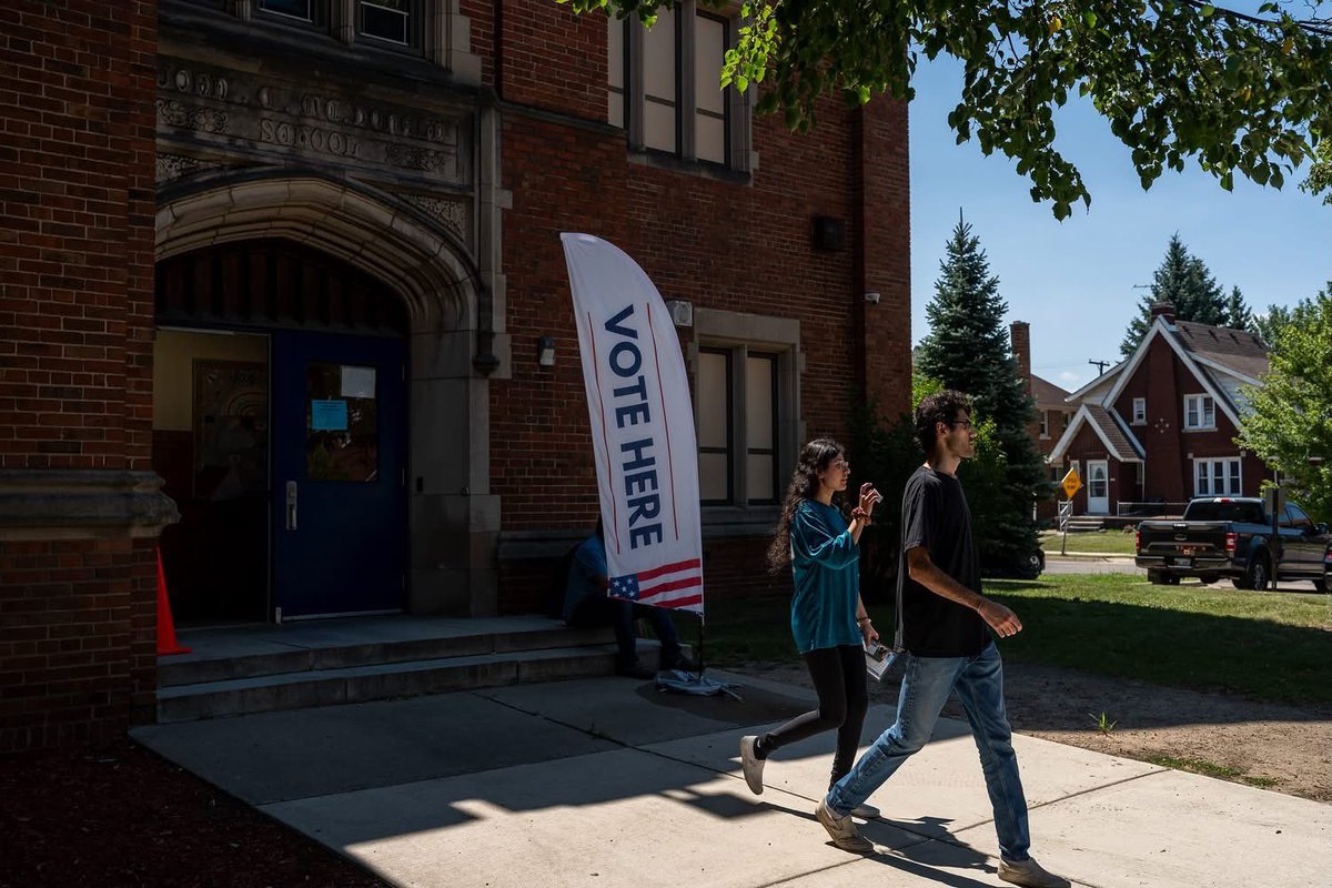 visualdavid's tweet photo. Here are a few moments we captured from Michigan’s primary day. For more Election Day coverage and work from the Detroit Free Press staff, visit @freep or click the link the comments. https://t.co/M3laetoZXS
