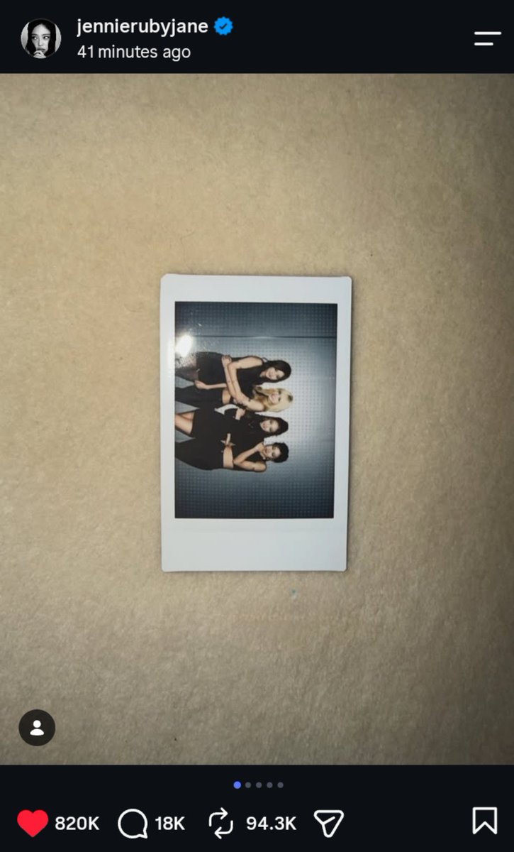 quarrelpinks's tweet photo. 3 members of blackpink posted on instagram acknowledging their 10th anniversary https://t.co/pxwgI3Teld