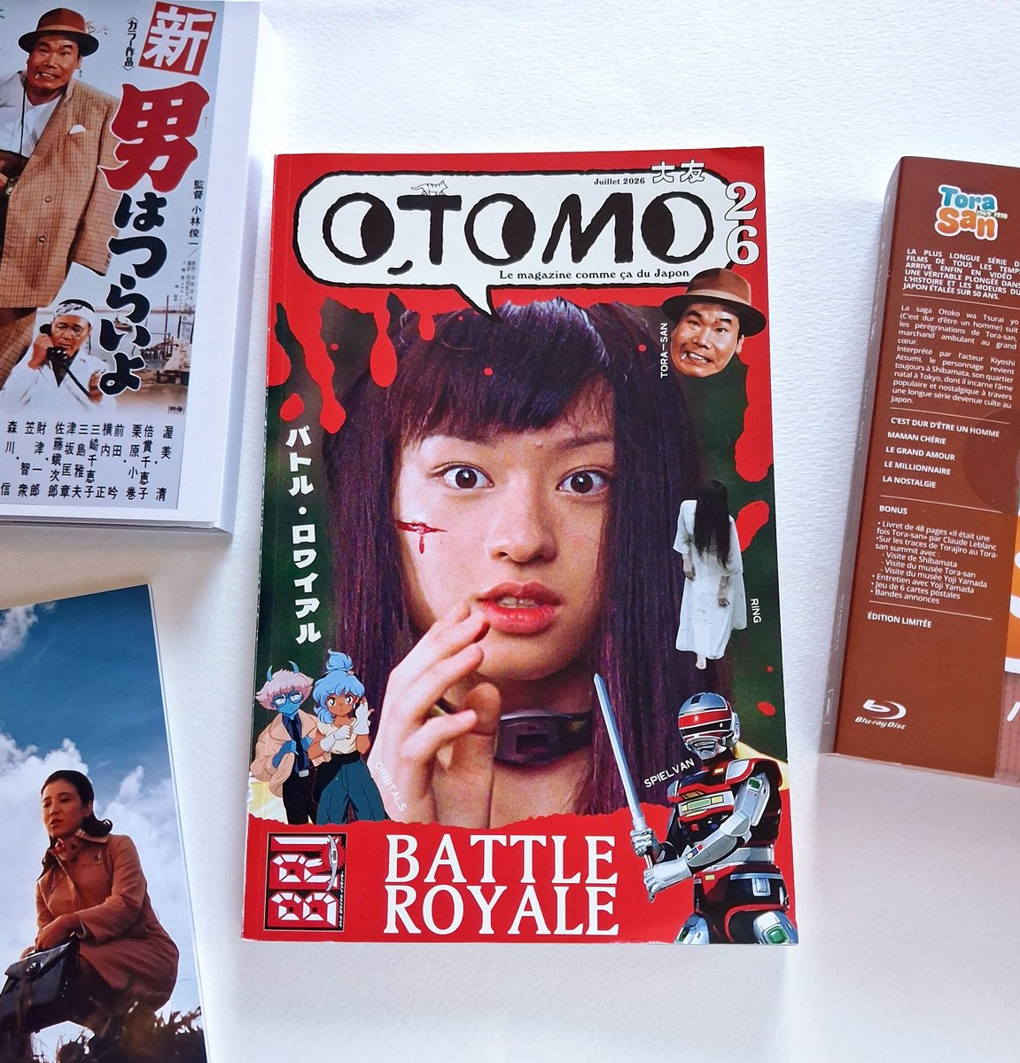 MickeyLD999's tweet photo. Dans mes lectures estivales, il y a le n°26 d'#OTOMO. Quel régal ce magazine, notamment l'article consacré à la saga #ToraSan, et aussi une passionnante interview d'Hiroshi Watari et Makoto Sumikawa, le duo de héros mythique de #Spielvan, réalisée par @Fabfuzz. Merci @Otomogang! https://t.co/PPVyANBh16