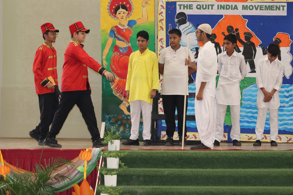 dpshisar's tweet photo. Echoes of Freedom 🇮🇳

Panini House commemorated the Quit India Movement through a special assembly featuring a Qawwali, speech, poem, skit, and patriotic dance, inspiring unity, courage, and love for the nation.

#QuitIndiaMovement #SpiritOfIndia #DPSHisar #ProudToBeIndian https://t.co/dn4T8Rv9PK