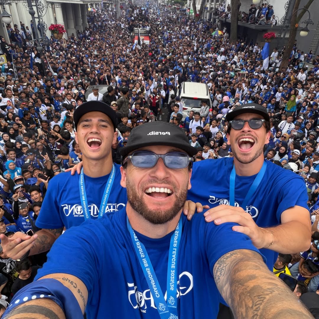 biyourhero's tweet photo. Welcome home capt!🤙 @marcklok_23 https://t.co/0VQwJvB5cF