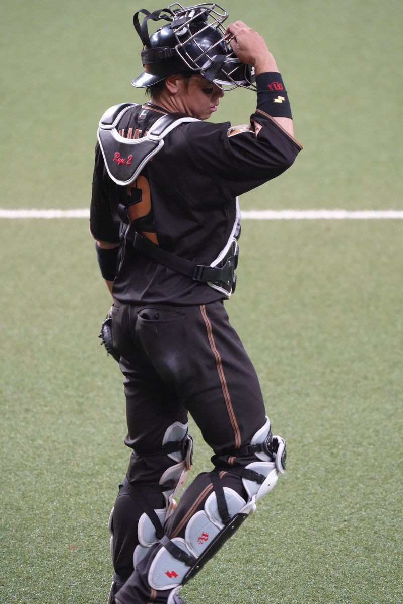 mpmp__229's tweet photo. 黒ユニかっこいい🤭🖤

8.7
#梅野隆太郎 #阪神タイガース #京セラドーム大阪 https://t.co/u7fJdoYkvJ