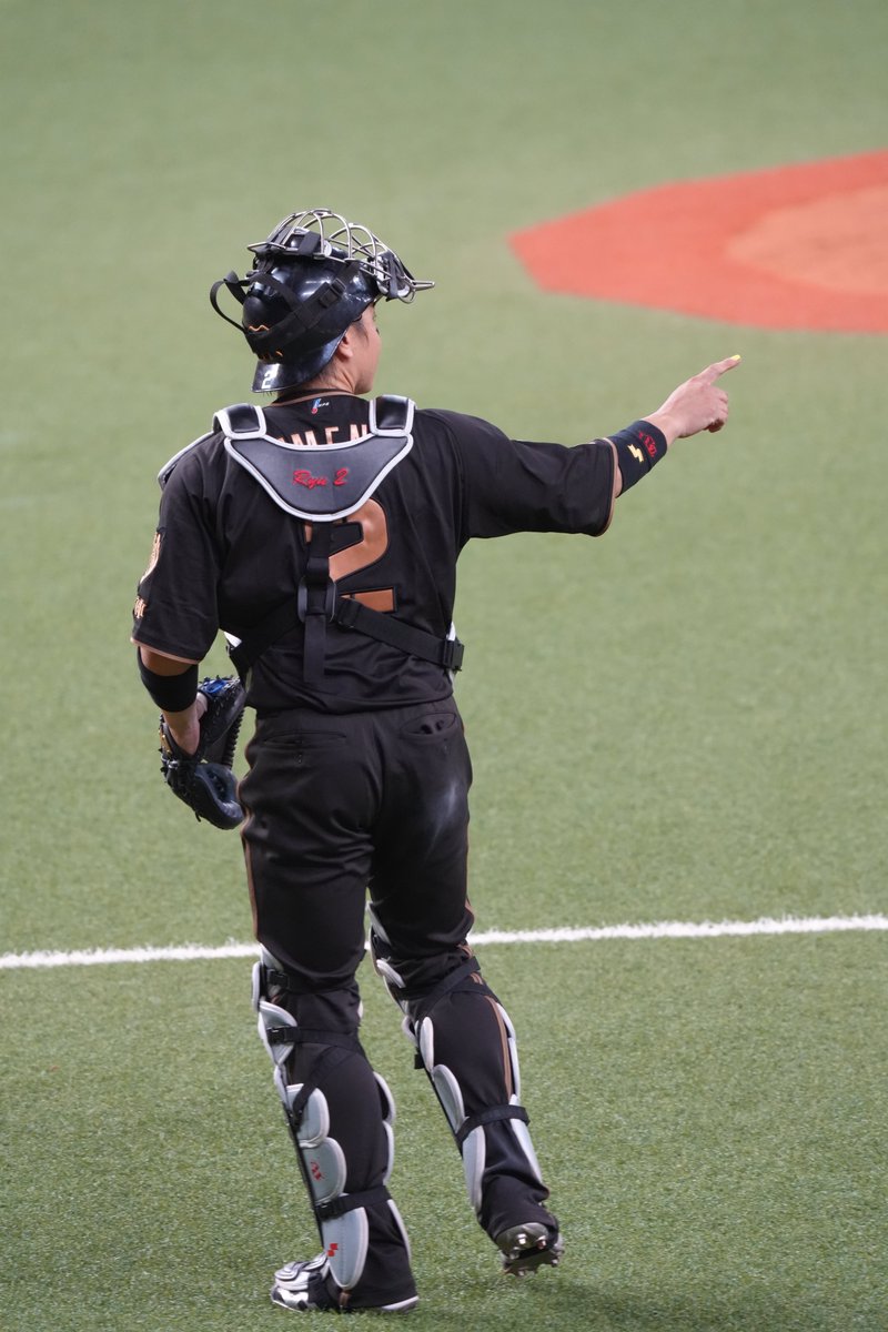 mpmp__229's tweet photo. 黒ユニかっこいい🤭🖤

8.7
#梅野隆太郎 #阪神タイガース #京セラドーム大阪 https://t.co/u7fJdoYkvJ