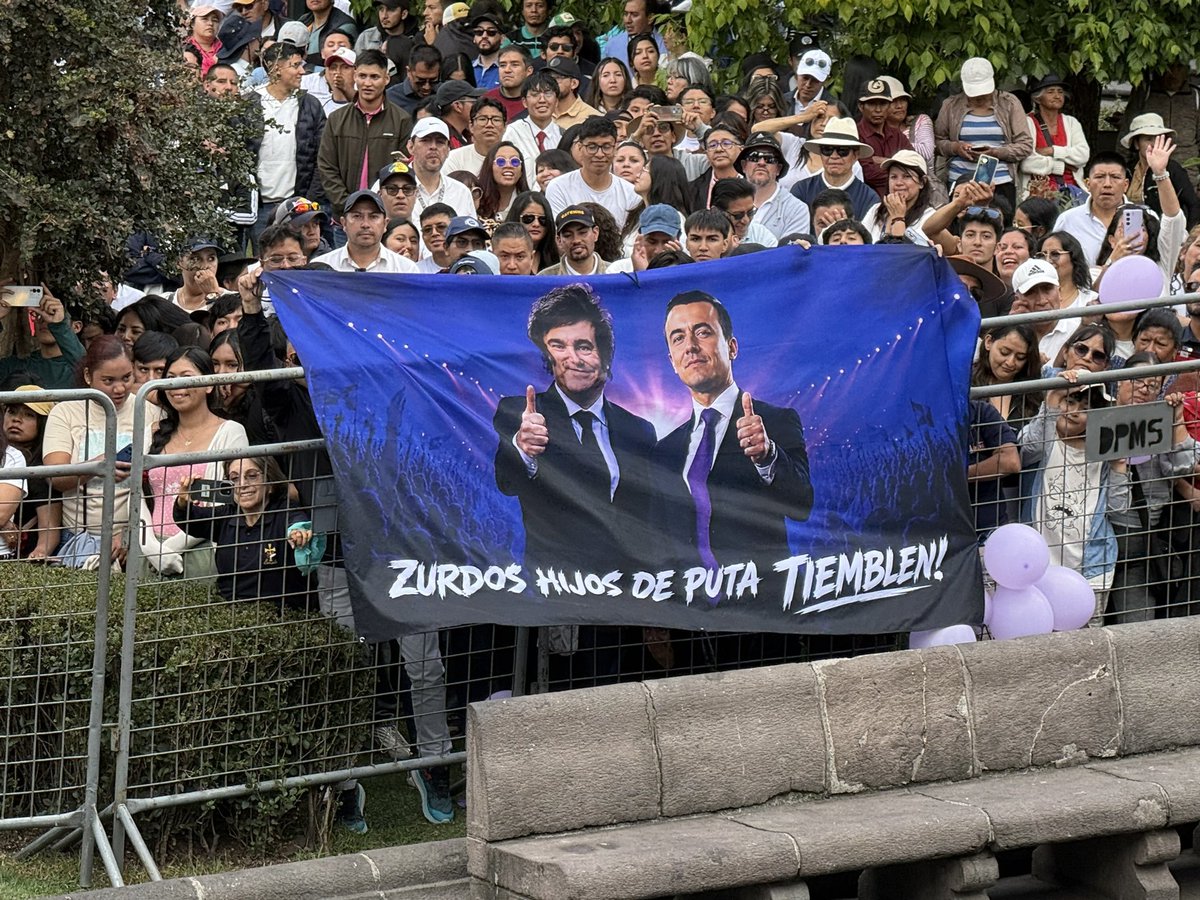 DiegoMac227's tweet photo. 🇦🇷🇪🇨l Los ecuatorianos saben. https://t.co/ZJUwvIoLed