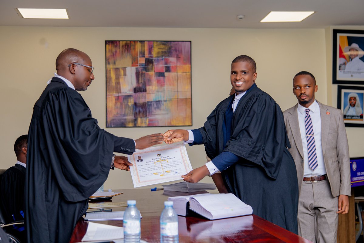 jmwebaze_'s tweet photo. Today, I had the great honour of temporarily assuming parental duties as we celebrated @Kakuhikire_A_A ’s admission to the Bar and his call to practice as an Advocate of the High Court and all subordinate courts.

From fiat justitia ruat caelum to pro bono publico, today was about celebrating the culmination of hard work, sacrifice and determination.

Counsel, ad multos annos! May the briefs be many, the wins plentiful, and the fees… non-refundable. 😂😂

Congratulations, my brother Allan. Today, I was proud to stand in loco parentis and celebrate this remarkable milestone with you.

Quod erat demonstrandum. You did it! ⚖️🥂👏🏽