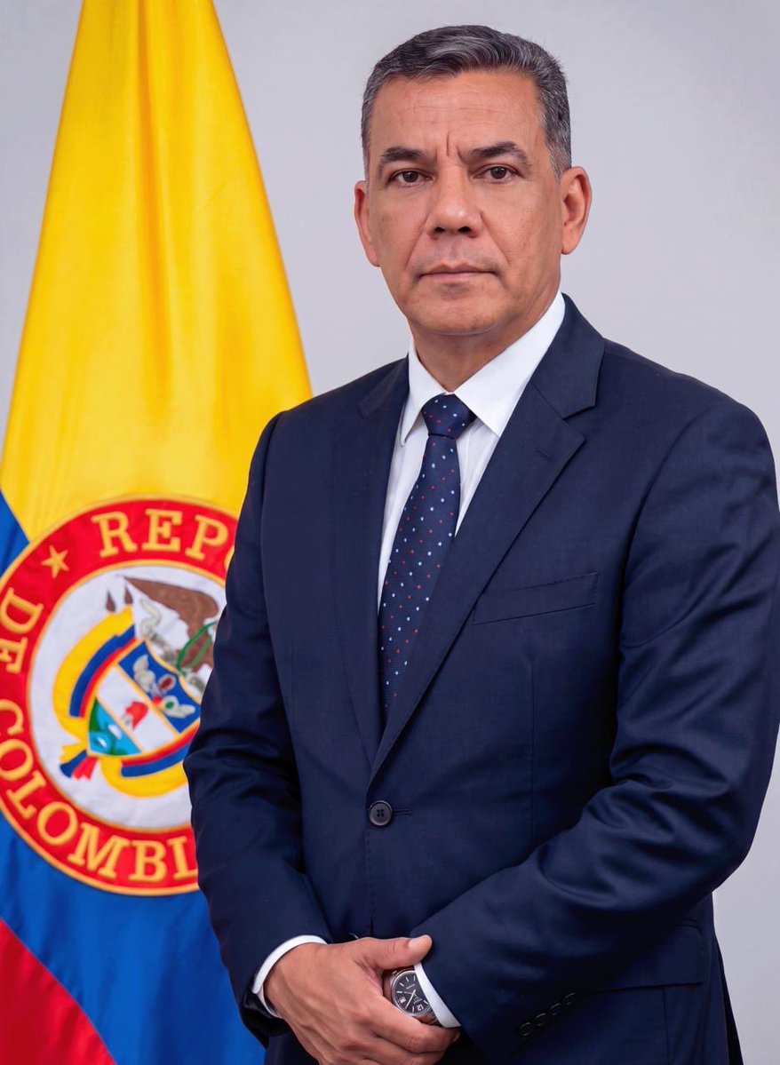 JorgeECastilloL's tweet photo. Muchachos a las 15:00 horas dan la orden cumplida. @generaljmora https://t.co/3l3EghS6MY