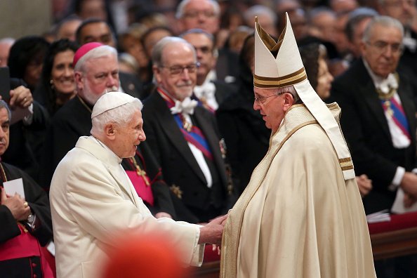 its_czwrn's tweet photo. Pope Benedict XVI and Pope Francis, two Popes in one picture truly a once in a life time historical moment #popebenedictxvi #popefrancis https://t.co/mFQ6DNxCZo