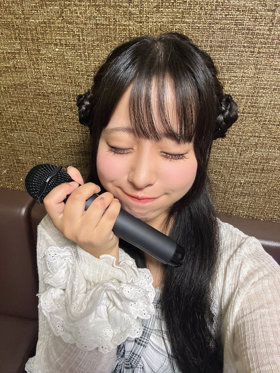 M_F_0730's tweet photo. もうねるよーー(՞- -՞)ᐝ

 最近のみひちゃんはかわいくておもしろい女を目指して日々がんばっております⊂( ᴖ ̫ᴖ )⊃ いつでもほめてください👶🏻

この土日はハードスケジュールだけど、みーんなに会えると思ってがんばるよーん.ᐟ.ᐟ
新しいお衣装おたのちみに(៸៸᳐>⩊<៸៸᳐) https://t.co/44bucqW11Q