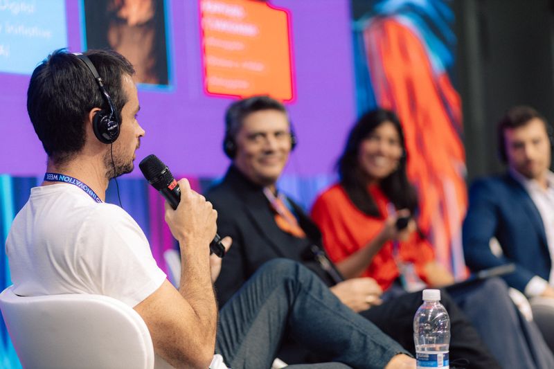 HathorNetwork's tweet photo. A great week at Rio Innovation Week networking and catching up with partners.

Now, our focus shifts to bringing privacy on Hathor to the masses.

We’ll keep building, pushing forward and taking the steps needed for long-term success.

Thank you Hathorians $HTR https://t.co/eJmOINRmg3