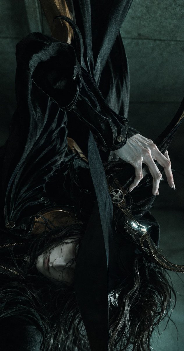 yuyongqin0309's tweet photo. #vampirehunterd https://t.co/QOn21d4hGy