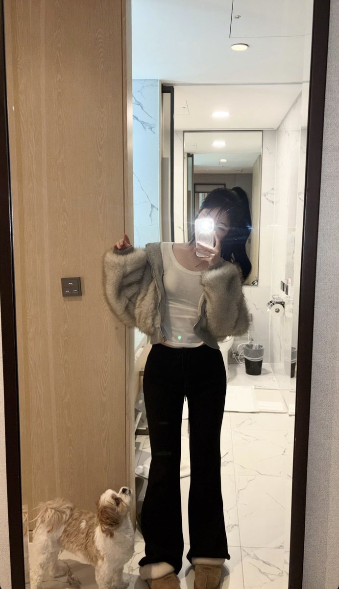 dollmoopz0's tweet photo. 08 유하연 
시그널 jsa.86
#지인능욕 #지인박제 https://t.co/AK1nlhiq6u