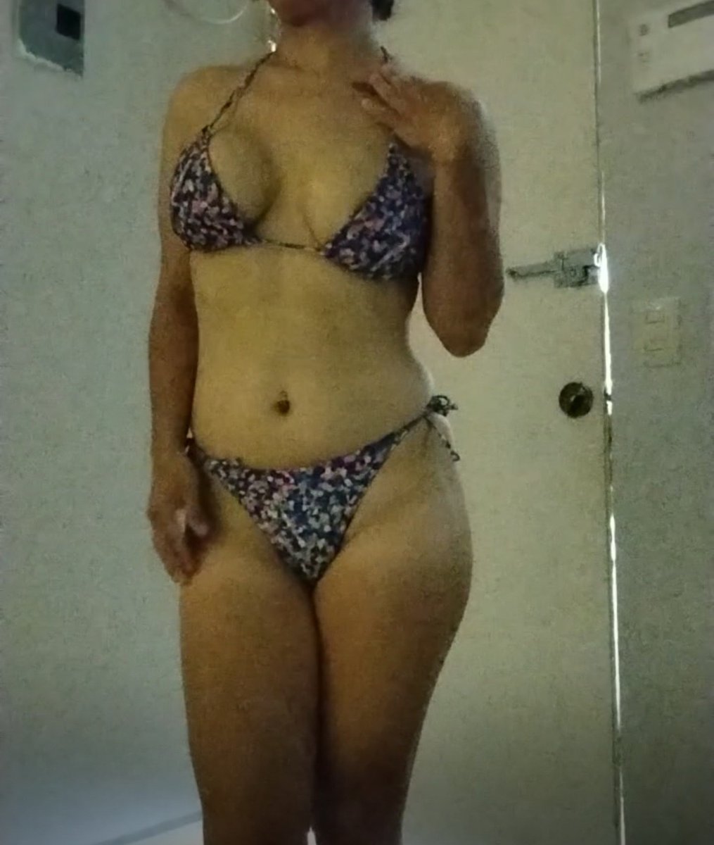 Danielaaawer's tweet photo. En mi departamento guapos https://t.co/zFoA843zY5