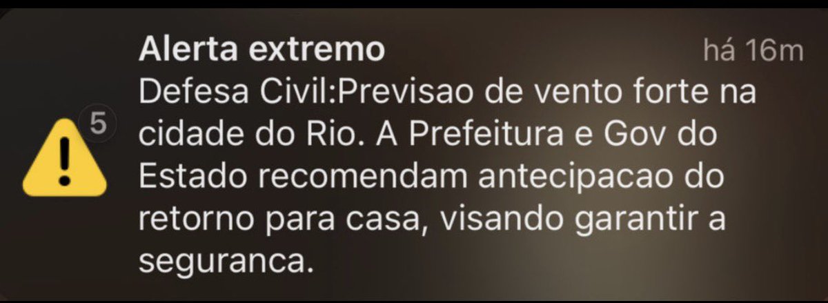 omundoecapitais's tweet photo. ‼️ ⚠️ Ventos no Rio De Janeiro já chegam a 74 km/h, e Defesa Civil dispara alerta extremo. 

O governo do estado e a prefeitura acabam de decretar ponto facultativo. A medida entra em vigor às 13h. https://t.co/apw9YD88f7