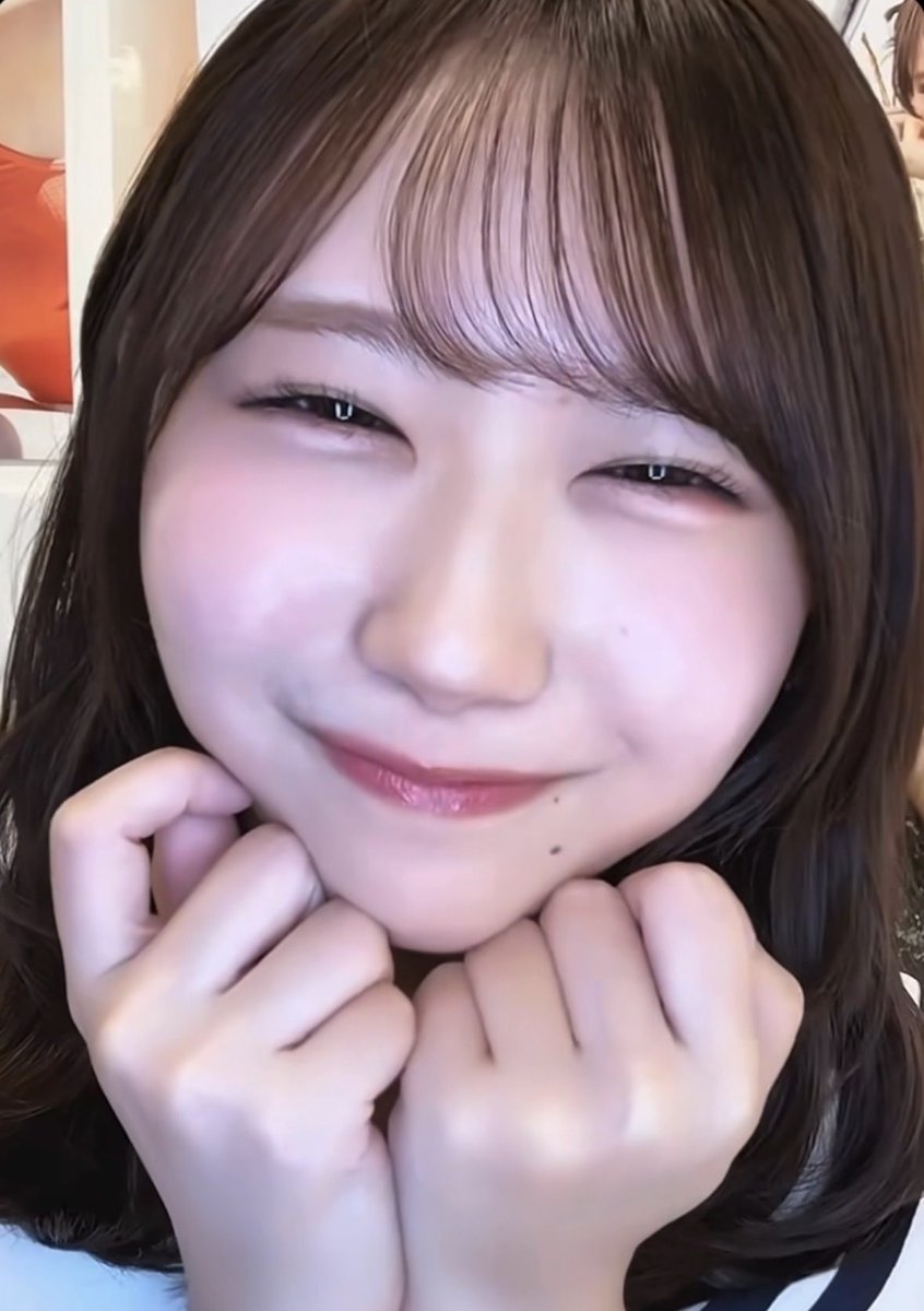 amnosmart's tweet photo. 反則級の可愛さしてるな
#hinatagram
#藤嶌果歩 https://t.co/KjUjYXzA1g