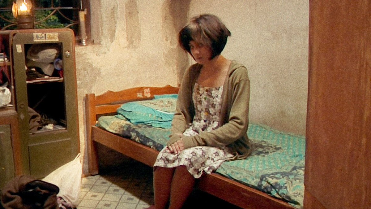heydiko's tweet photo. Sampe detik ini, ga ada film horor Indonesia yang nandingin Keramat (2009)

Sumpah trauma bgt nonton ini 😭😭 https://t.co/9uyhhpvWaF