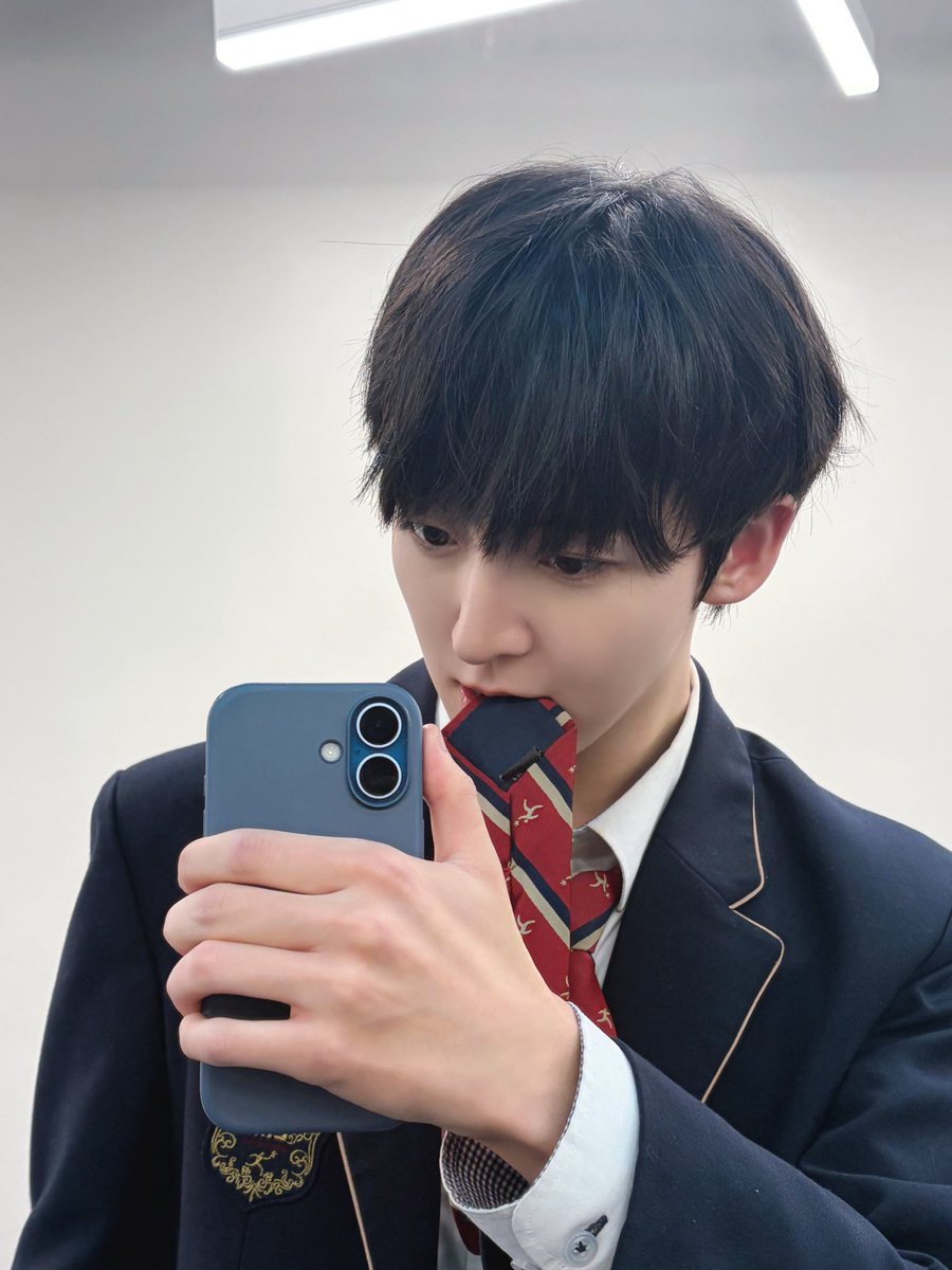 vmxirh's tweet photo. 날티개오지는녘x순수한고딩넹 https://t.co/lee5qnuA2Y