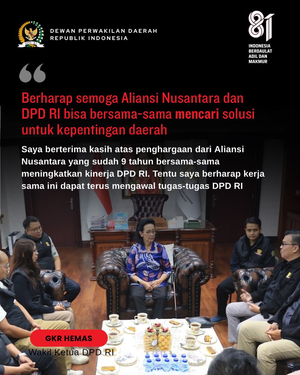 DPDRI's tweet photo. Wakil Ketua DPD RI asal DIY GKR. Hemas dalam reses raih penghargaan Dwipantara
Wira Anugerah pada dedikasinya memperkuat Otonomi Daerah.

#dpdri #daridaerahuntukindonesia https://t.co/Z8ydAPPPUM