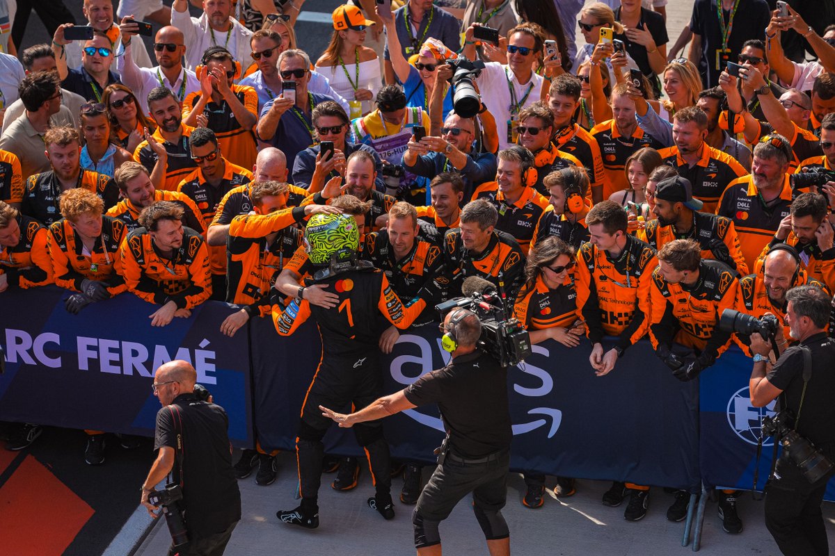 McLarenF1's tweet photo. Budapest memories 🧡

#McLarenF1 https://t.co/Bwta3NaPUC