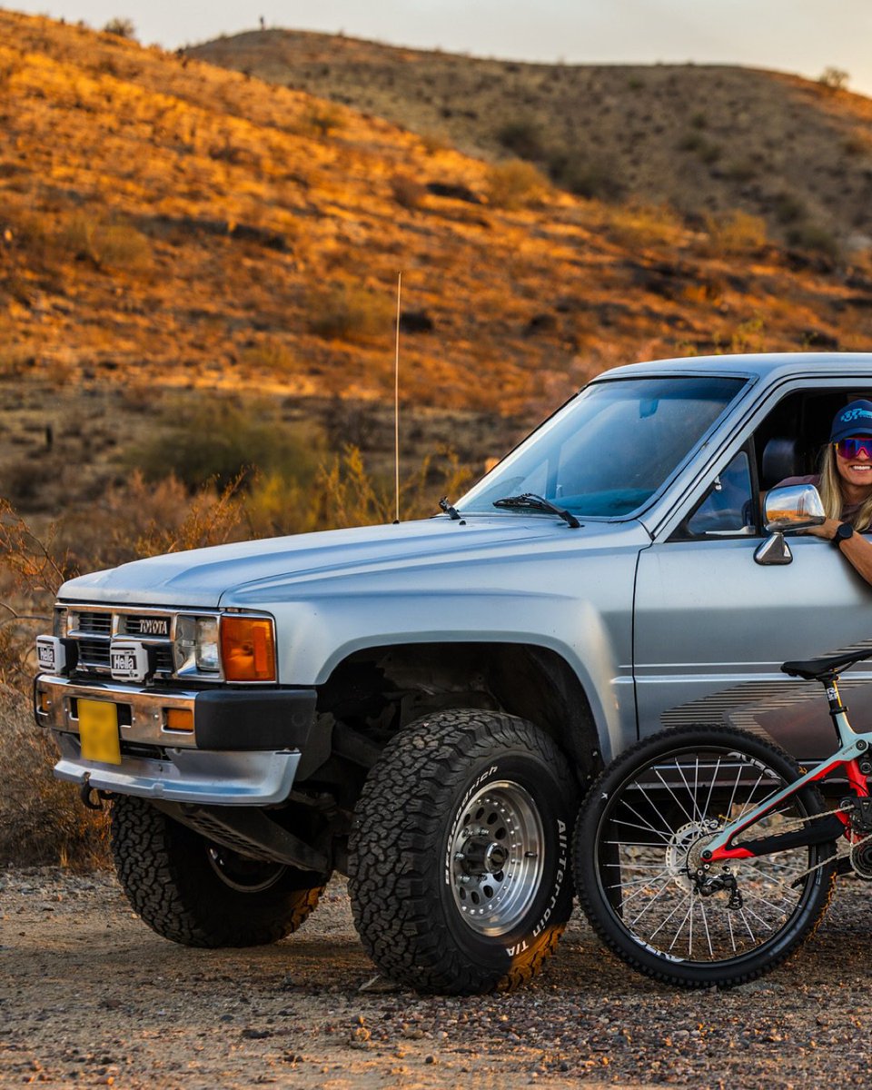 BFGoodrichCAN's tweet photo. Bike season hits different when you take the time to slow down and enjoy the trailhead.
Learn how: https://t.co/xP0DuGZnaI
📸 IG // jweinberg
#BFGoodrich #KO3 #BuiltOnBFG #OffRoad https://t.co/nWO0SXLYc5