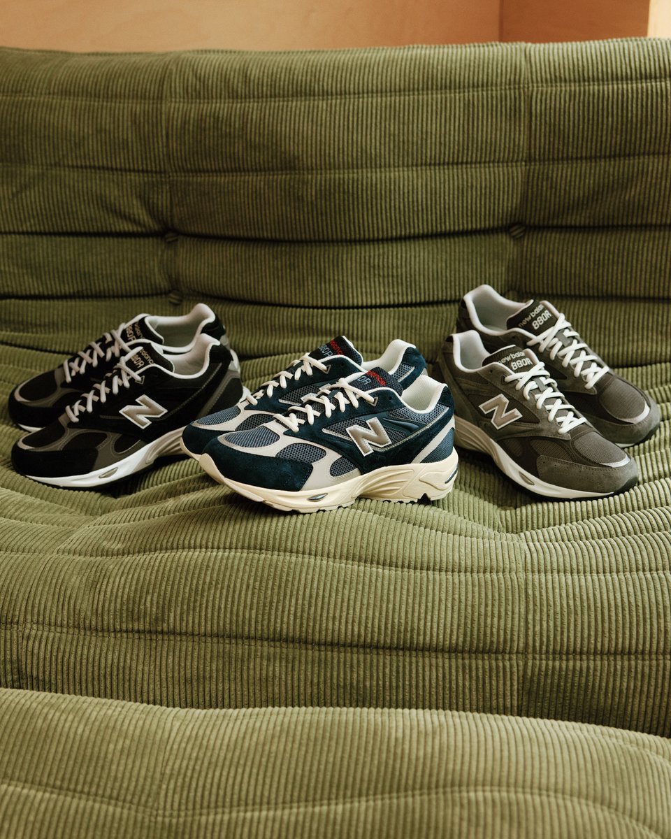 DTLRVILLA's tweet photo. the perfect balance of style and comfort. 
Shop #newbalance 880r in-store and online at https://t.co/CAsd4GMnoF. https://t.co/ty8qOU5xCr